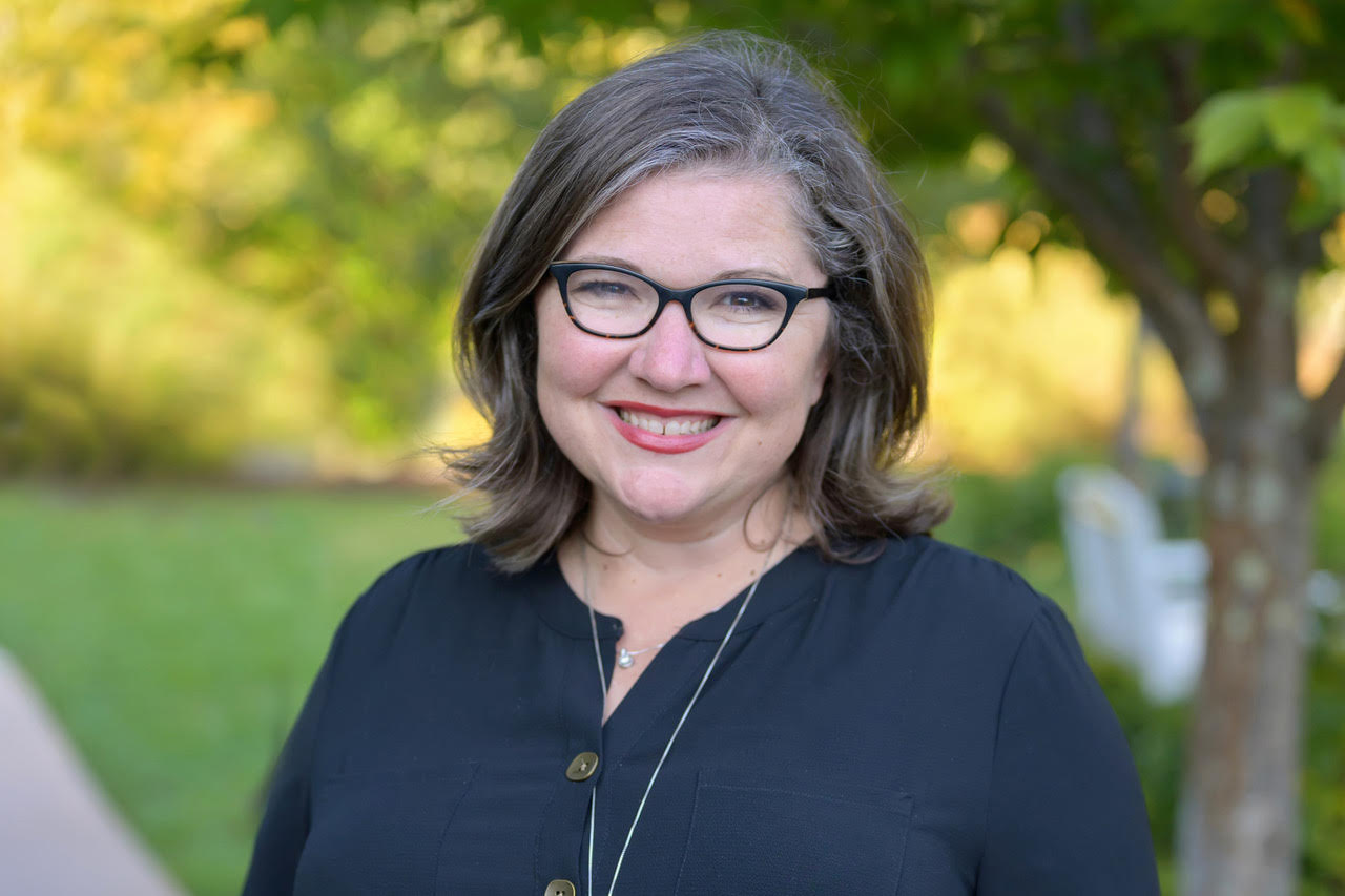 headshot of Dr. Kristin Stultz Pressley