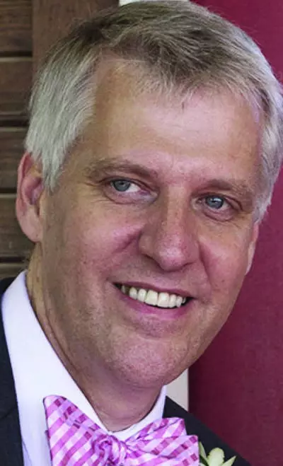 Nelson Fields headshot