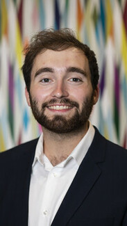 Zach Miller headshot