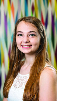 Lauren Sommer headshot