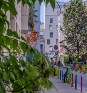 Paris street image by Cole Ledwig