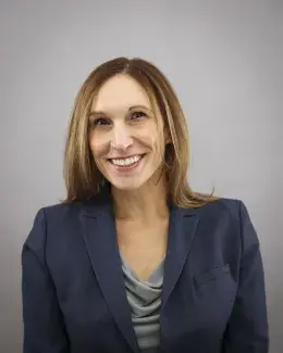 Headshot of Susie Thiel