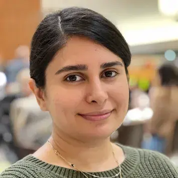 Fatemeh Tajaddod headshot