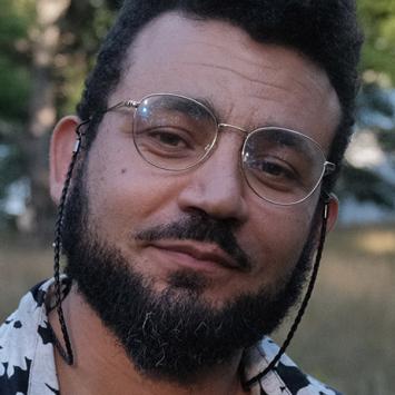 Headshot of Daniel Esquivia Zapata