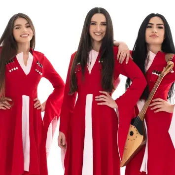 Trio Mandili